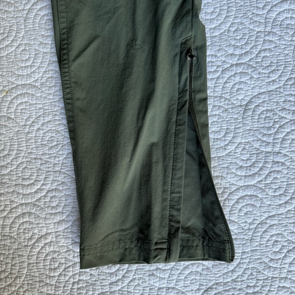 Patagonia Women's Green Straight Leg Pants size 8 - Picture 11 of 15